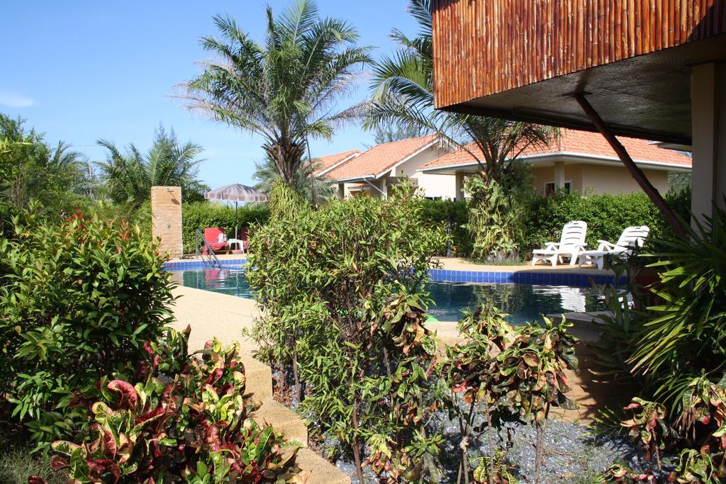 Ao Thai Resort Szathingphra Kültér fotó