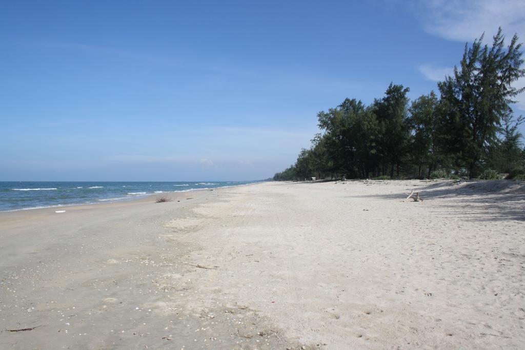Ao Thai Resort Szathingphra Kültér fotó